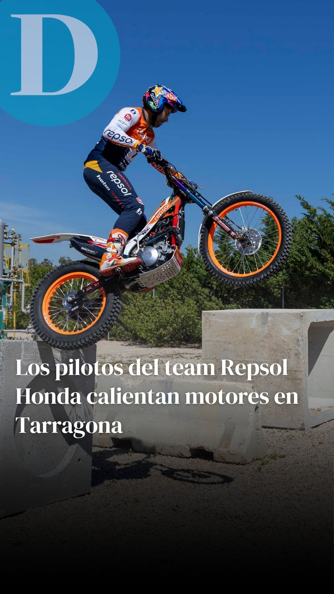 Los pilotos del team Repsol Honda calientan motores en Tarragona