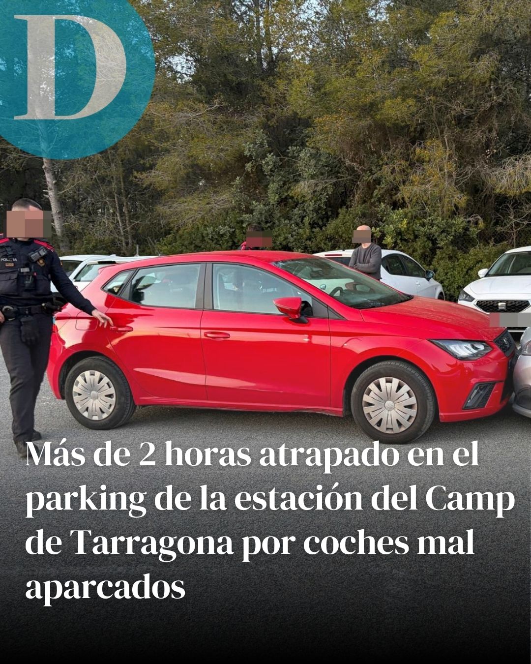 Más de dos horas atrapado en el parking de la estación del Camp de Tarragona por los coches mal aparcados