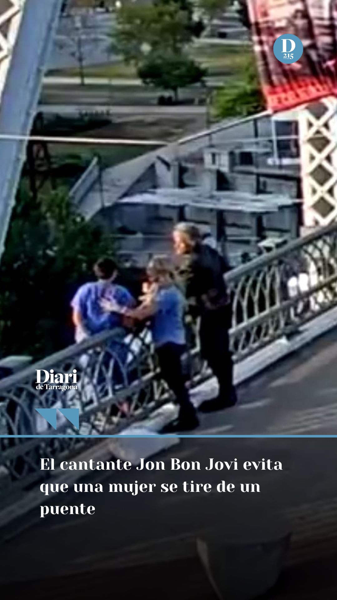 Vídeo: El cantante Jon Bon Jovi evita que una mujer se tire de un puente