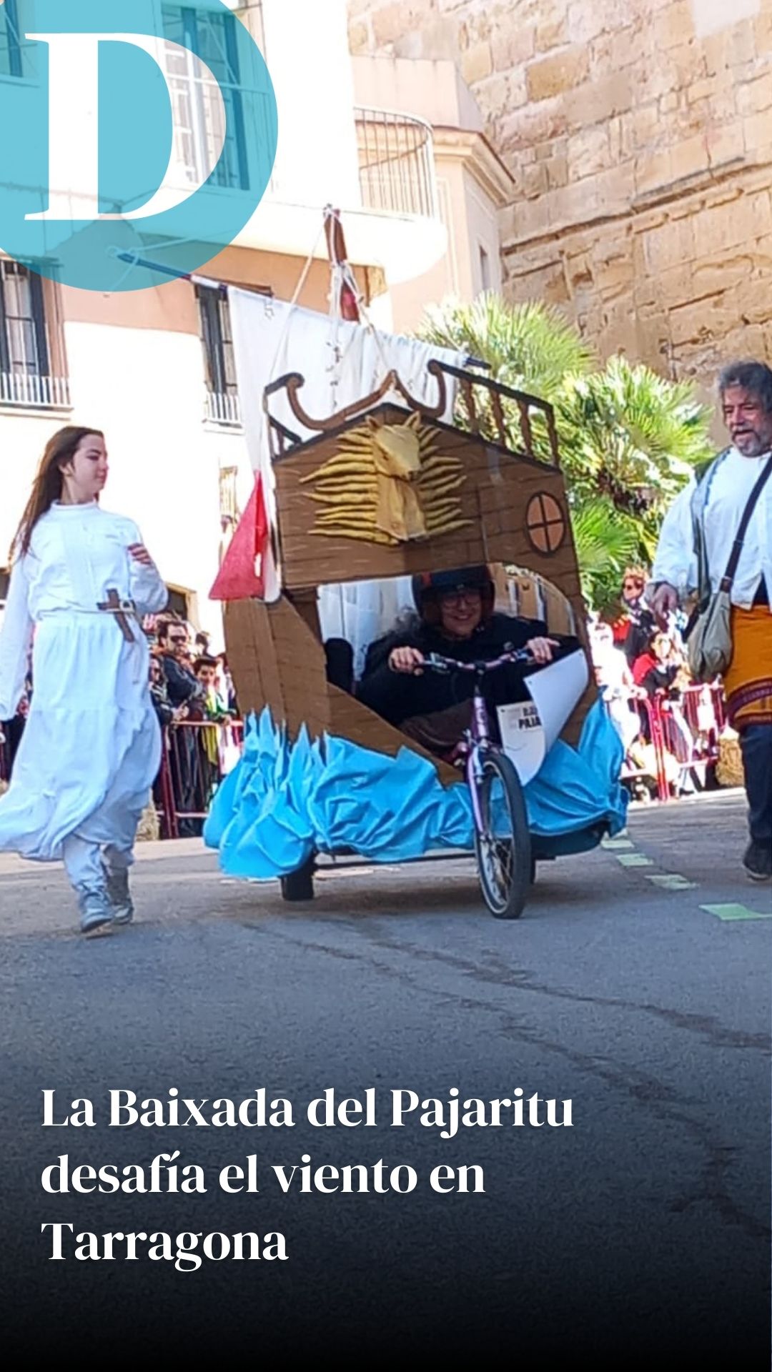 La Baixada del Pajaritu desafía el viento en Tarragona